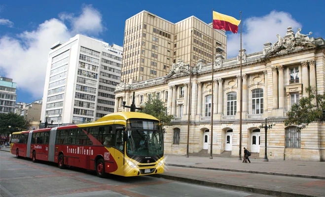 thpubInt-700X400-37.webp